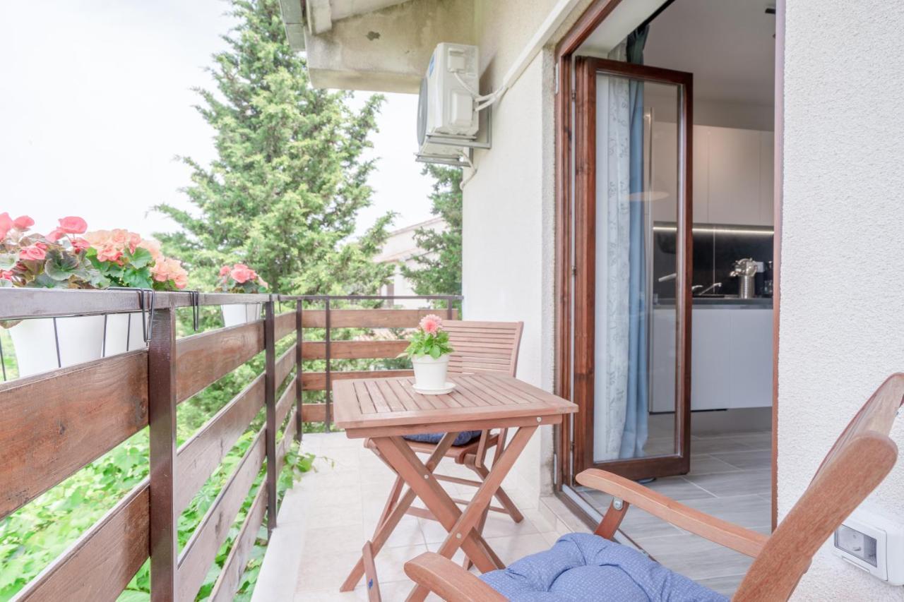 Visum Apartments Pula Extérieur photo